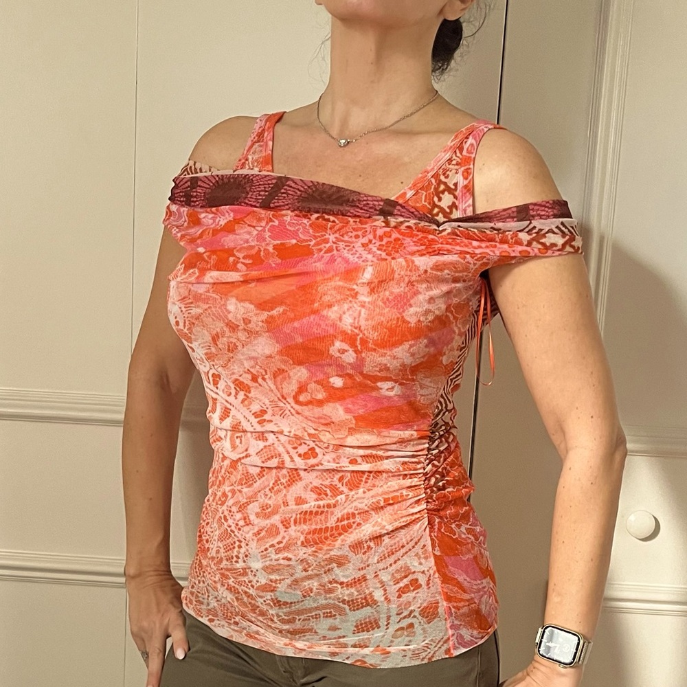 Fuzzi Top
Size L